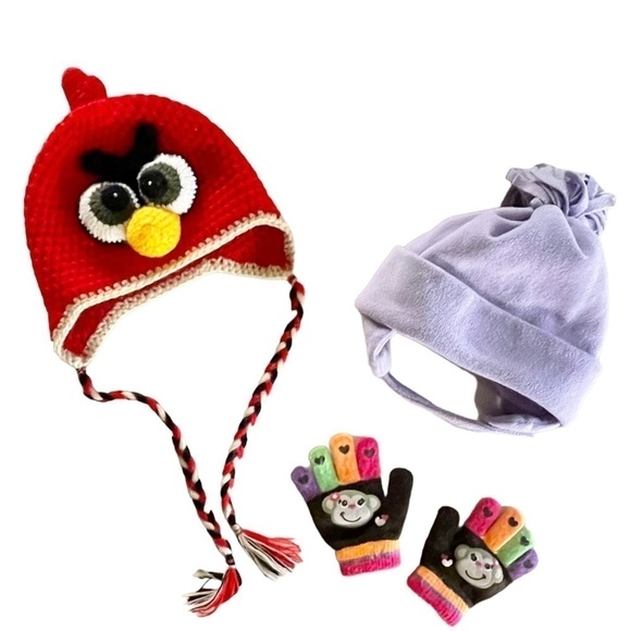 HANDMADE ANGRY BIRDS HAT. HAT WITH VELCRO CLOSURE, SIZE 2T/6T. GLOVES, SIZE 4/7. - Picture 1 of 9